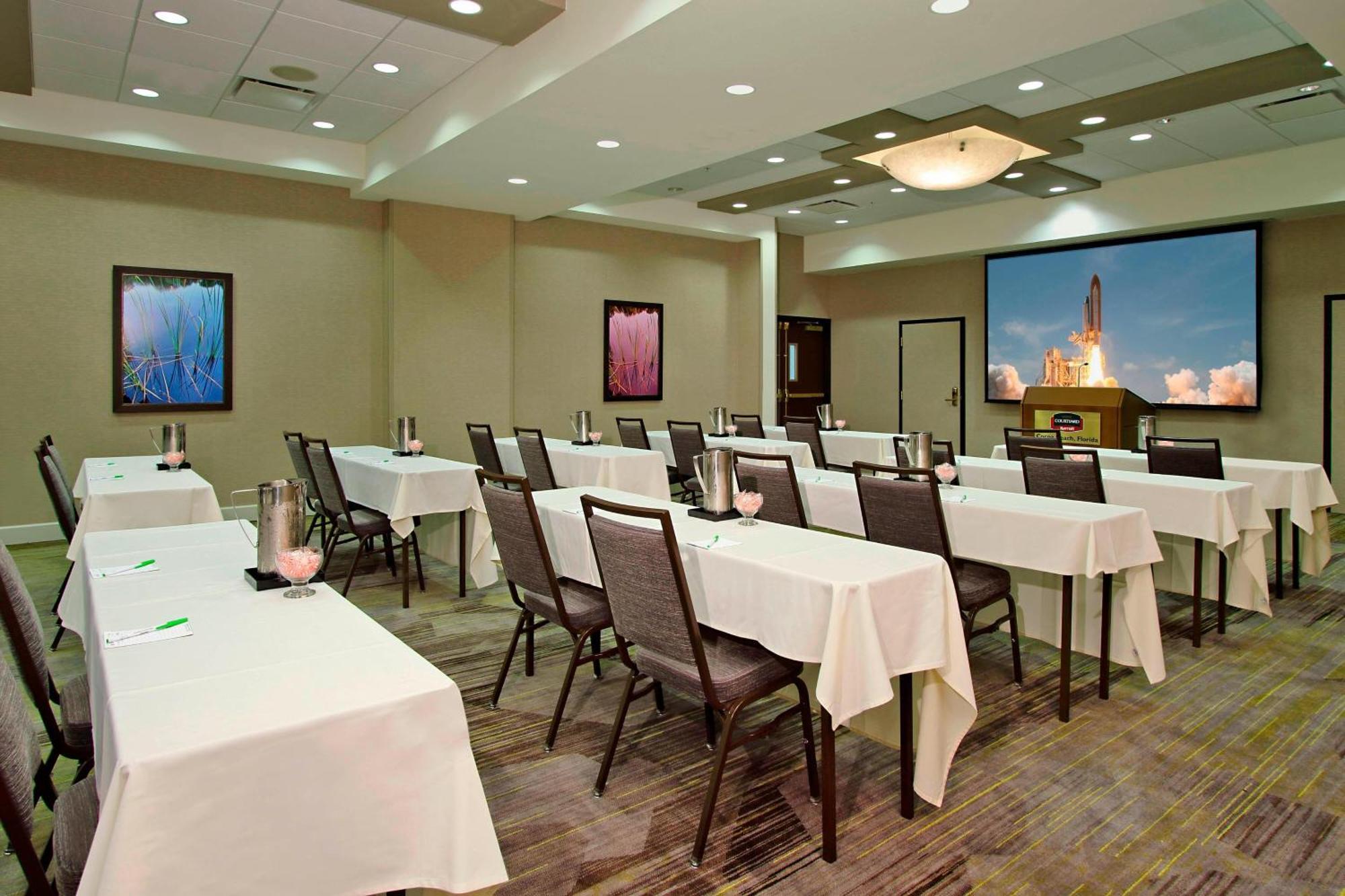 Courtyard By Marriott Cocoa Beach Cape Canaveral Extérieur photo