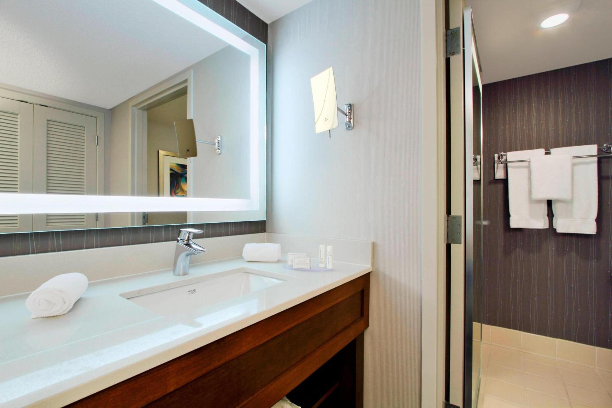 Courtyard By Marriott Cocoa Beach Cape Canaveral Extérieur photo